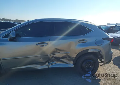 2017 Lexus Nx 200T z USA, uszkodzony, nr VIN JTJBARBZ2H2129361